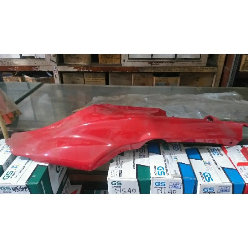 cover body shogun R 110 new original warna merah