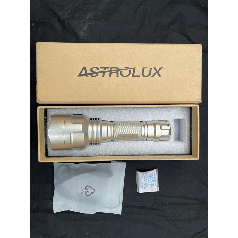 Senter Led Astrolux c8 xpl hi 3A silver