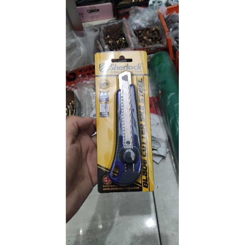 

Cutter Kater Sherlock