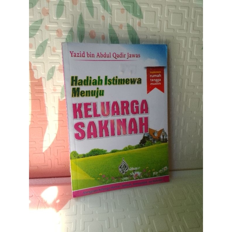 Hadiah Istimewa Menuju Keluarga Sakinah dan Bekal Menanti Buah Hati