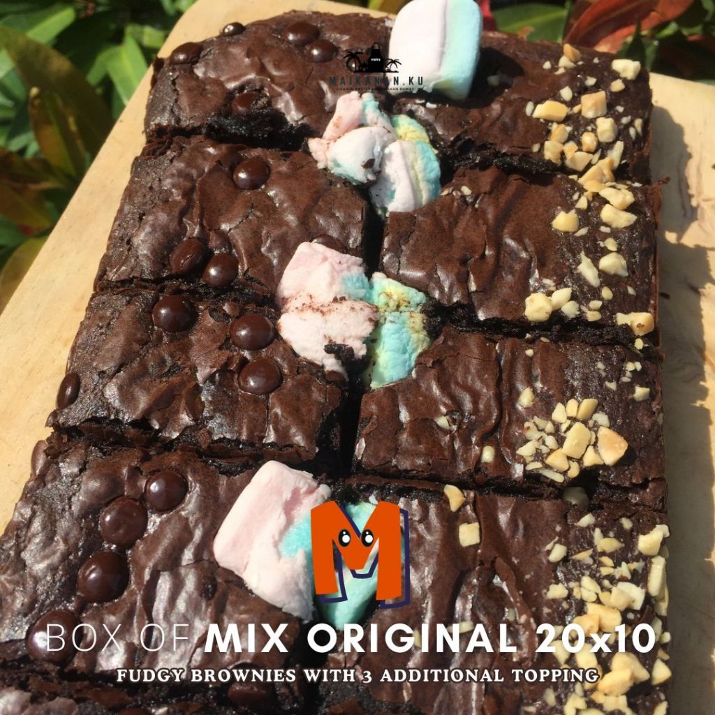 

Fudgy Brownies MixOG 10x20cm by Maikanan.ku | Brownies