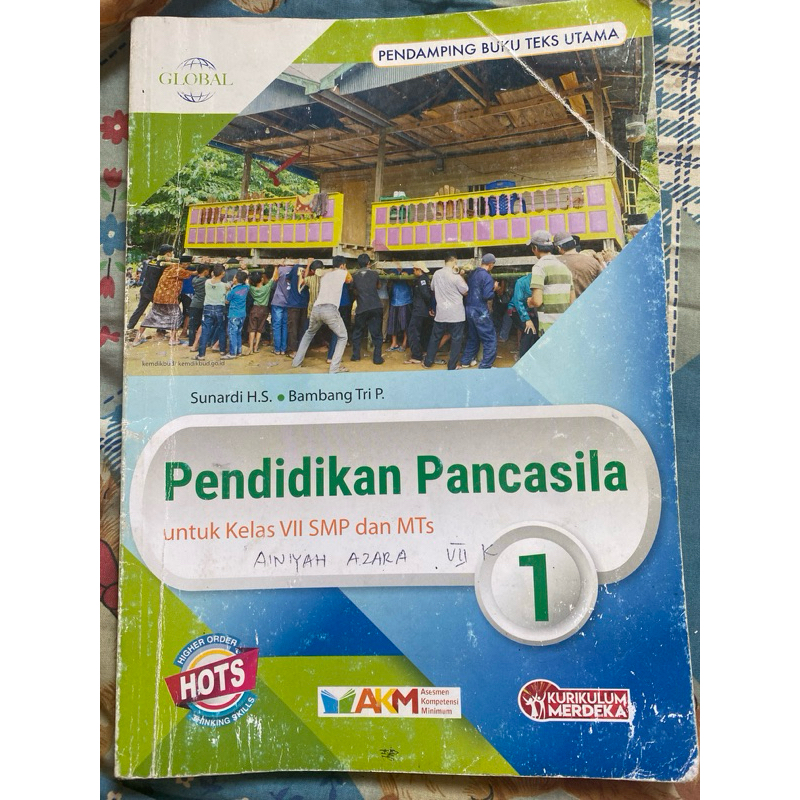 

Buku Pendidikan Pancasila 1 Untuk kelas Smp/Mts7