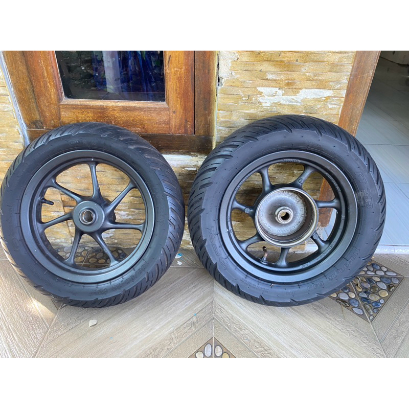 Velg scoopy ring 12 second like new.