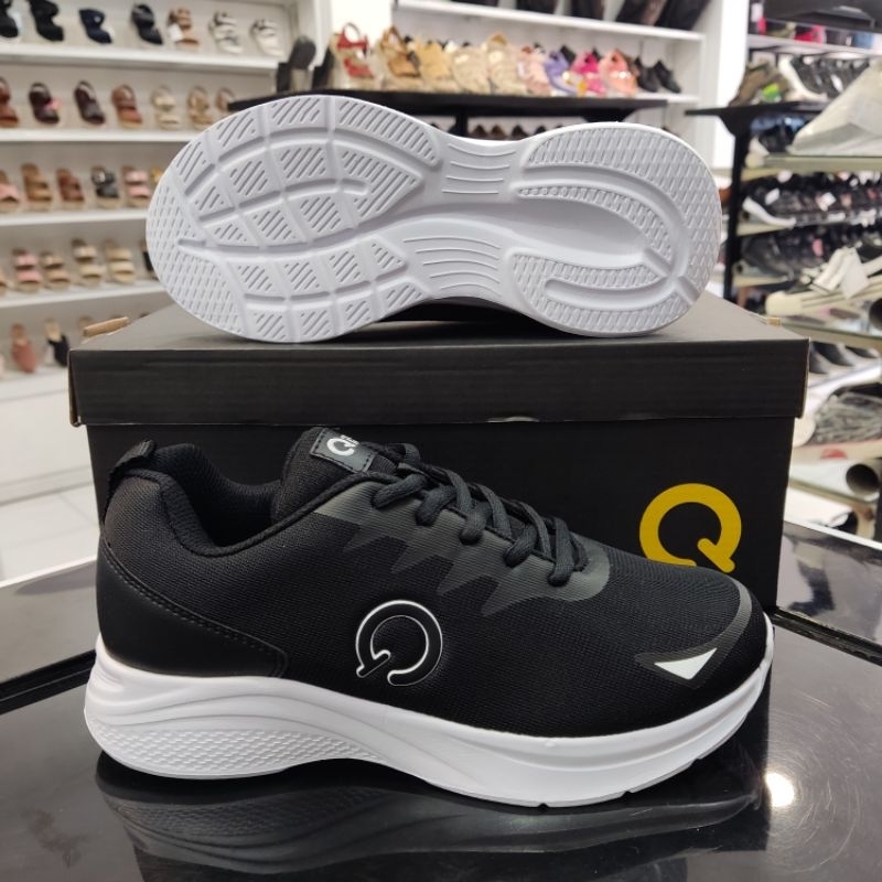 Sepatu Sekolah QISHI | Xierra | Hitam Putih