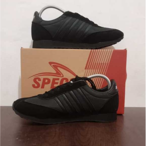 SPECS 104B SEPATU SEKOLAH SEPATU OLAHRAGA 100% ORIGINAL