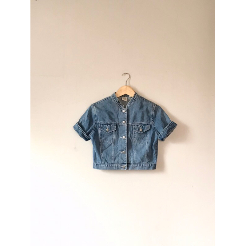 Preloved “GAP” Short Denim Jacket