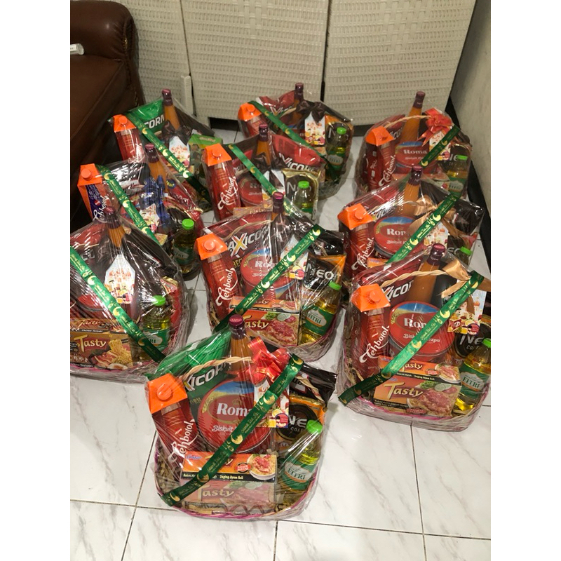 

Hampers / parcel sesuai request