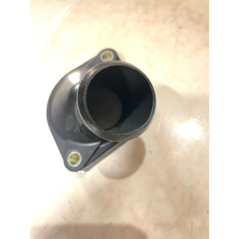 ORIGINAL water Inlet radiator vios limo tutup thermostat Vios altis limo yaris