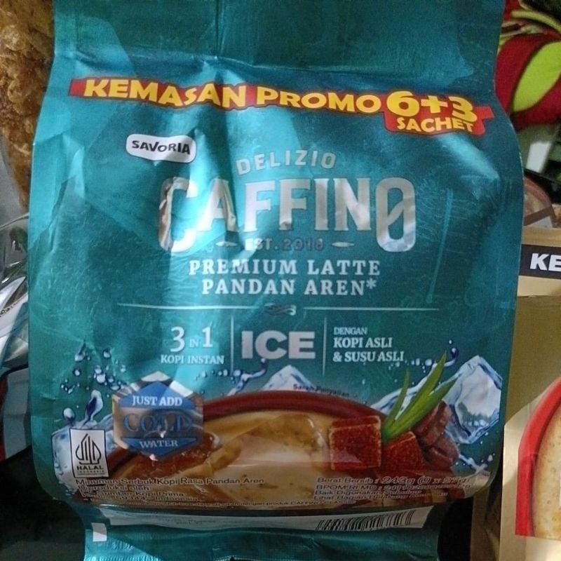 

delizio caffino premium latte pandan aren kemasan pouch promo 6+3 1karton isi 20 pouch kopi instant