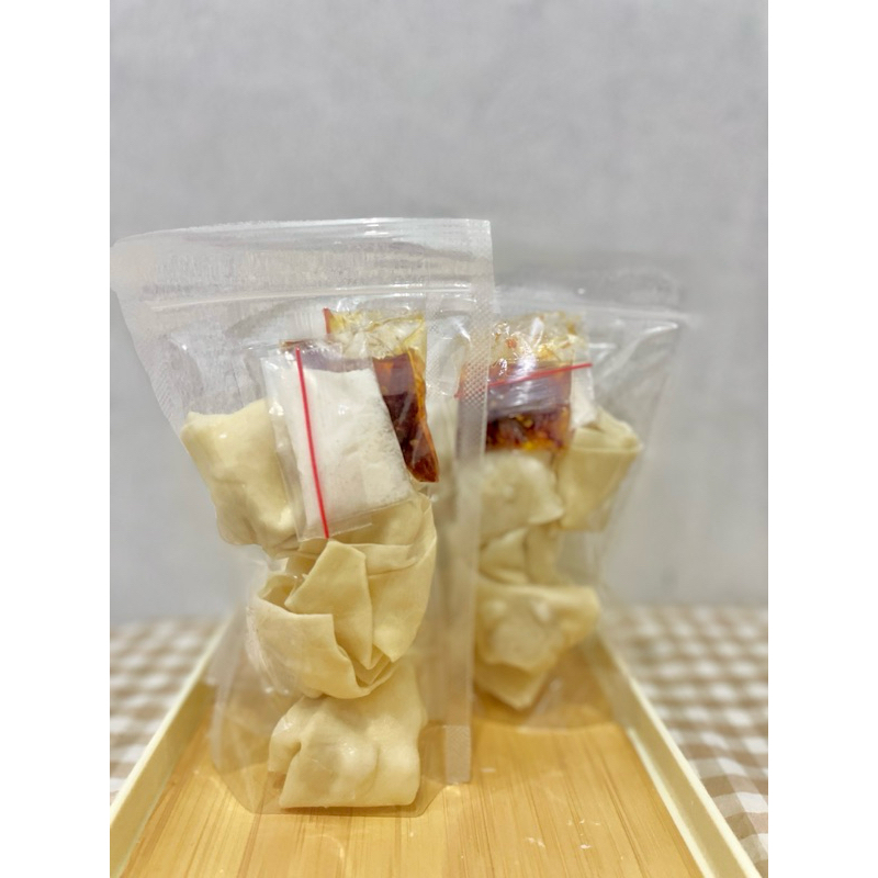 

Pangsit/Wonton Chili Oil Pedas