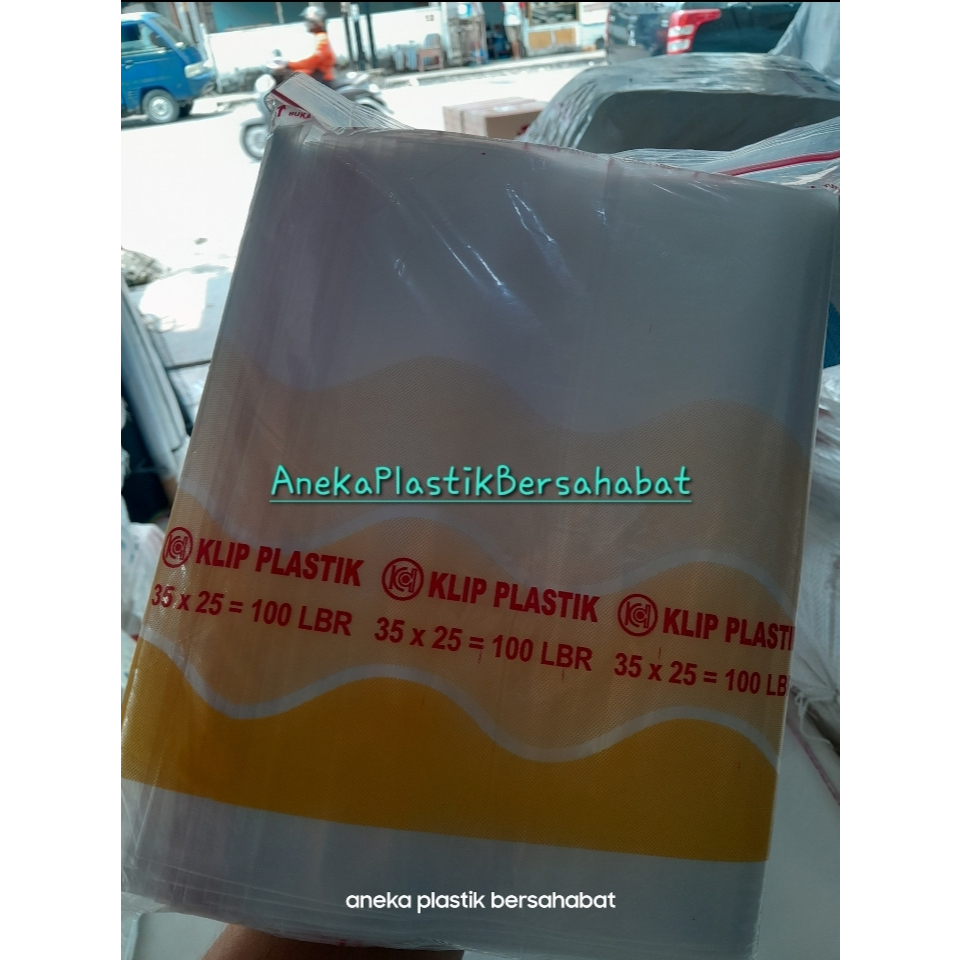 plastik klip ukuran 12x20 15x21 18x25 , 20x30 , 25x35 , 30x40 , MERK KLIP PLASTIK BUKAN MERK LAIN , 