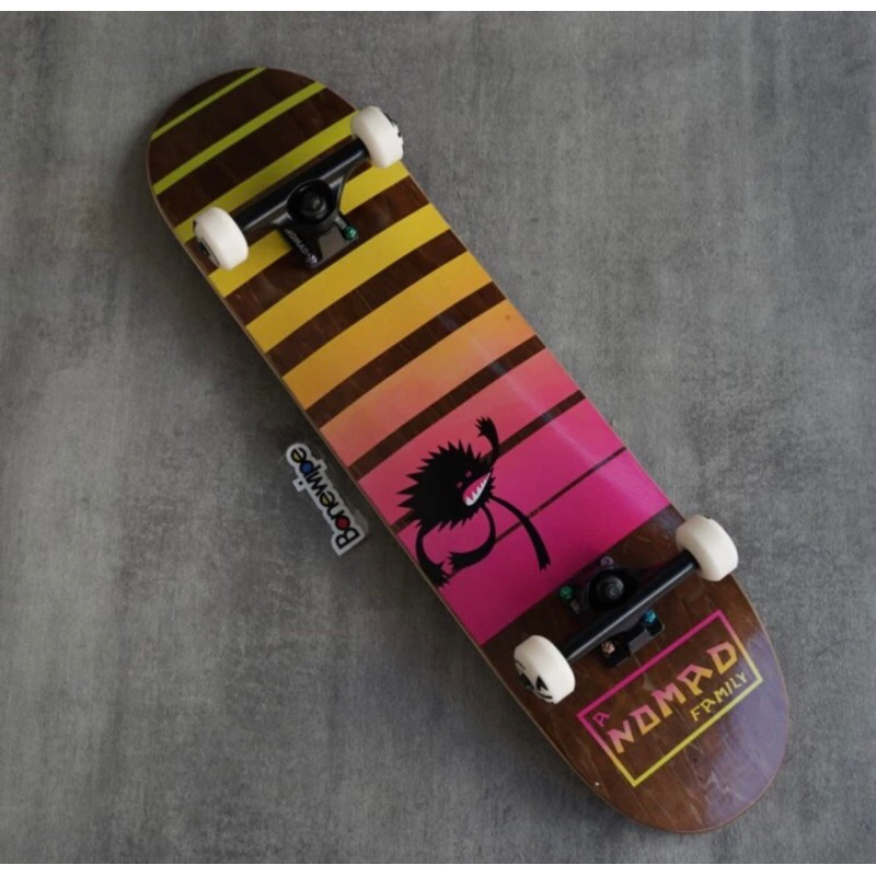 Skateboard fullset Nomad 8.0