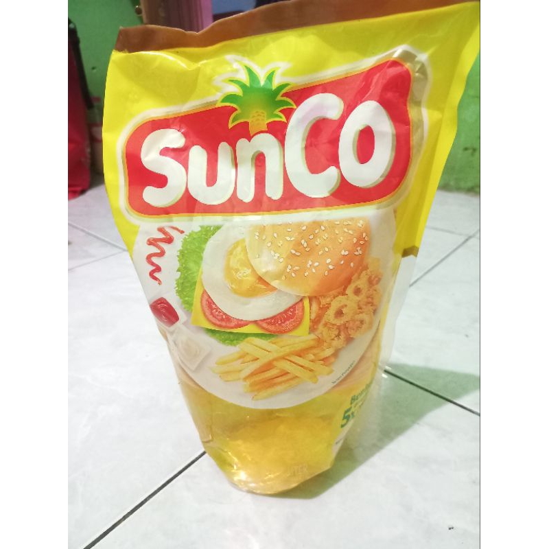 

minyak goreng sunco 2lt