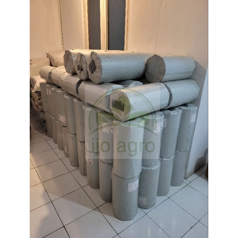 Plastik Mulsa Hitam perak lebar 80 cm , panjang 500 meter , 1 roll