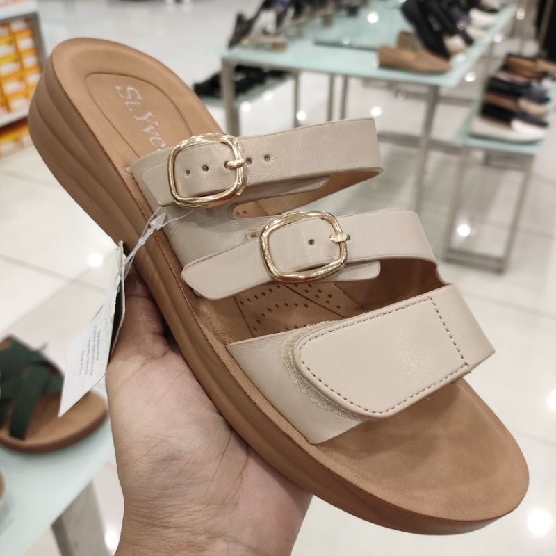 Sandal wedges ringan St.yves