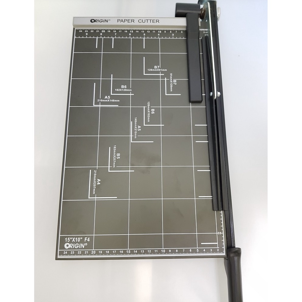 

ALAT PEMOTONG KERTAS PAPER CUTTER UKURAN F4 MERK ORIGIN KODE G1J5