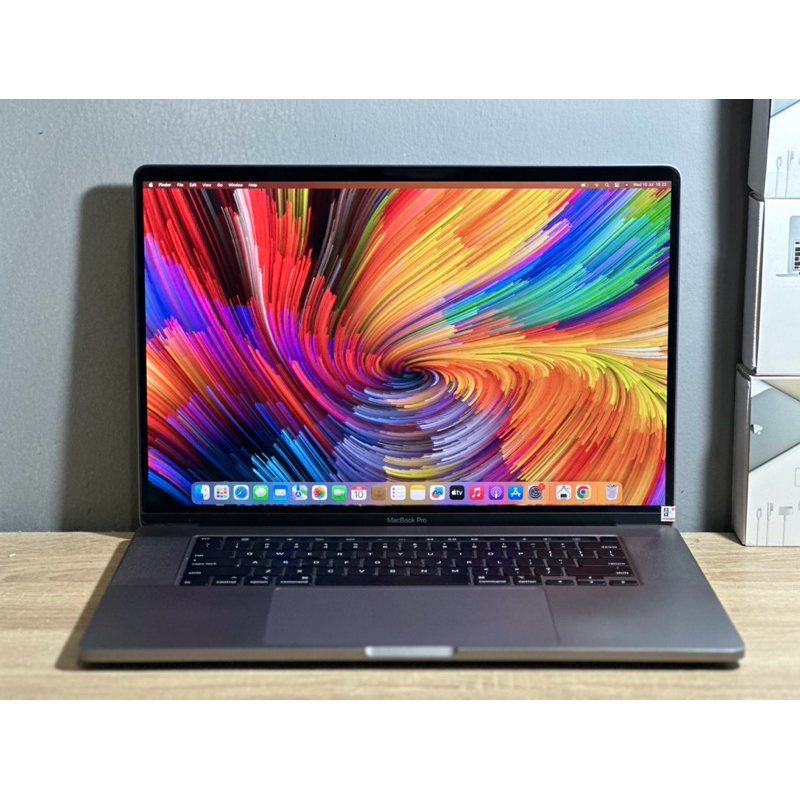 MACBOOK PRO 16INCH 2019 TOUCHBAR I9