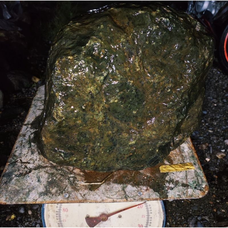 BATU BLACK JADE ACEH 19 KG