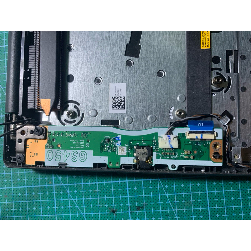 CHILDBOARD / MOTHERBOARD LENOVO IDEAPAD SLIM 3 BEKAS ORIGINAL