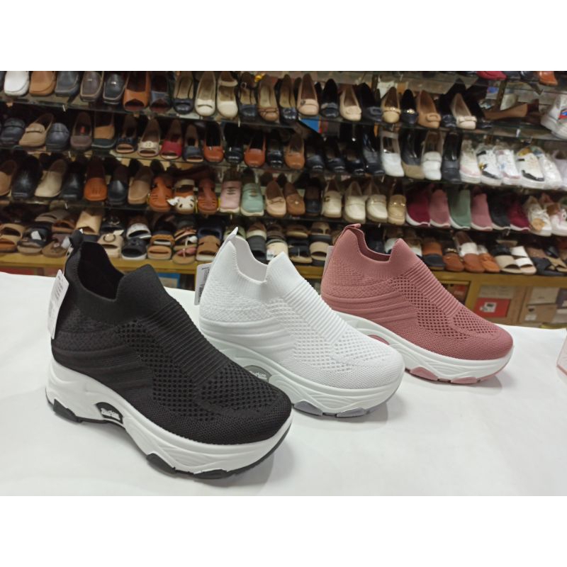 Spike 9910 Sepatu Fashion wanita tinggi hak dalam