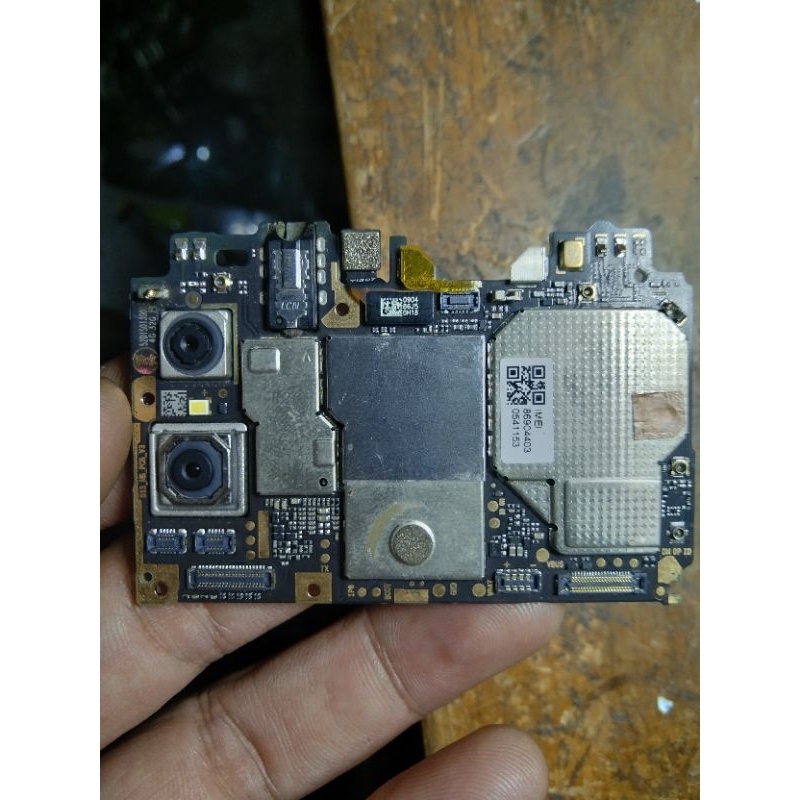 Mesin. dan baterai redmi 6 pro / mi a2 lite ( Mati )
