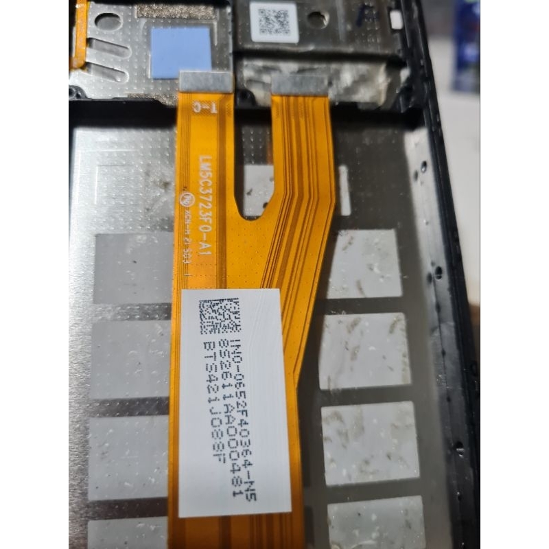 lcd  + frame samsung  A03 core ori copotan samsung. normal mulus no minus