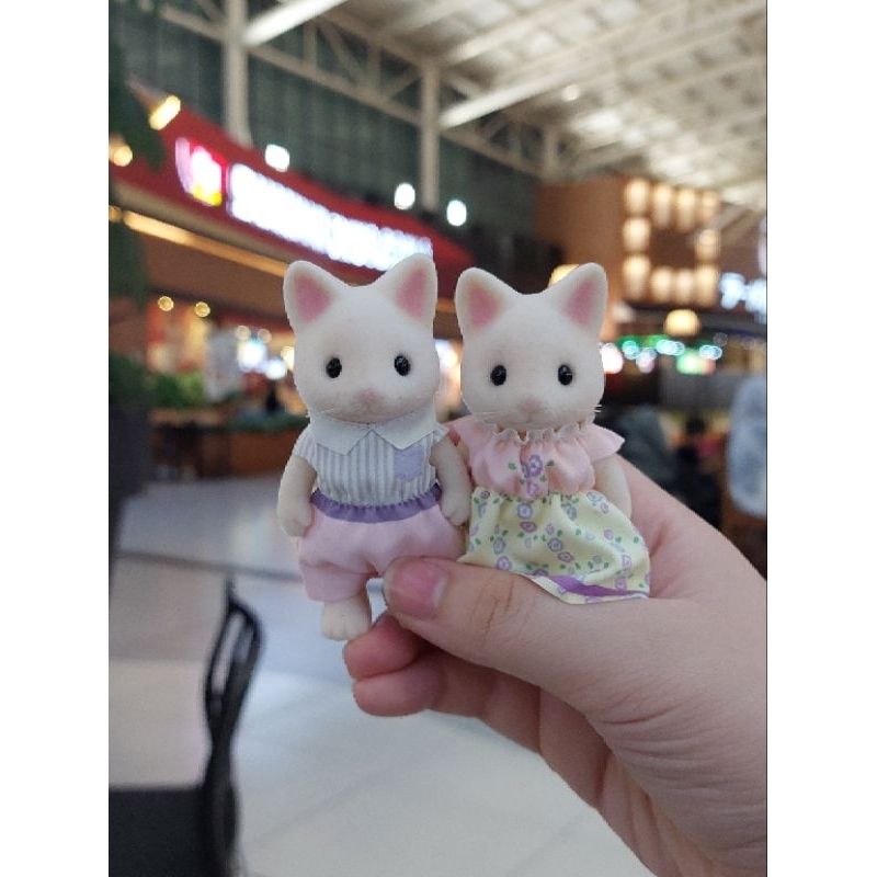 floral cat mom & dad sylvanian family