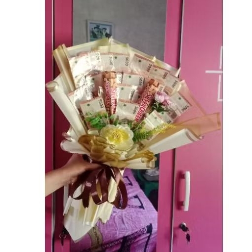 

money bucket + cokelat silverqueen 58g best seller, hadiah untuk orang tersayang buket viral