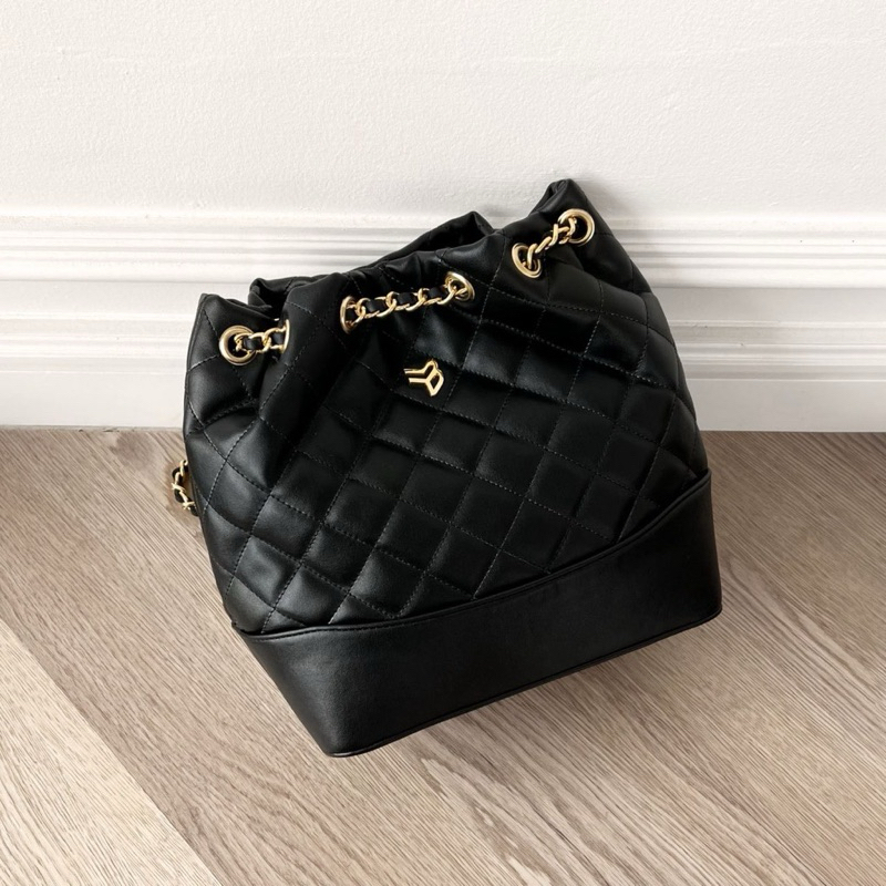 Femmebravile preloved