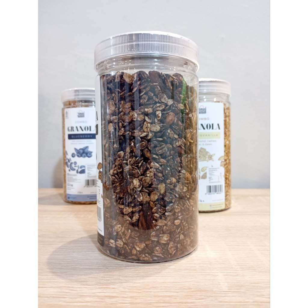 

Granola Cemilan Sehat Dari Campuran Oat Kismis Kurma Dan Kacang - Kacangan Kering Ukuran 500gram 100% Organik