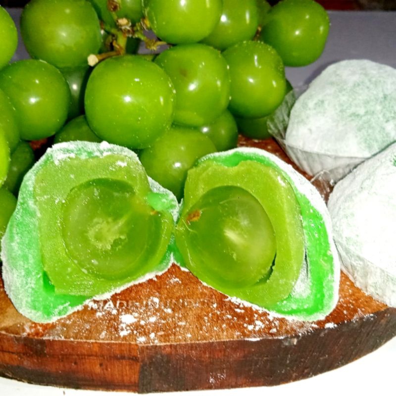 

Ichigo daifuku pandan anggur 1 pcs