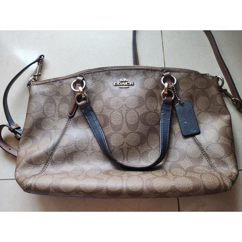 Coach Kelsey signature