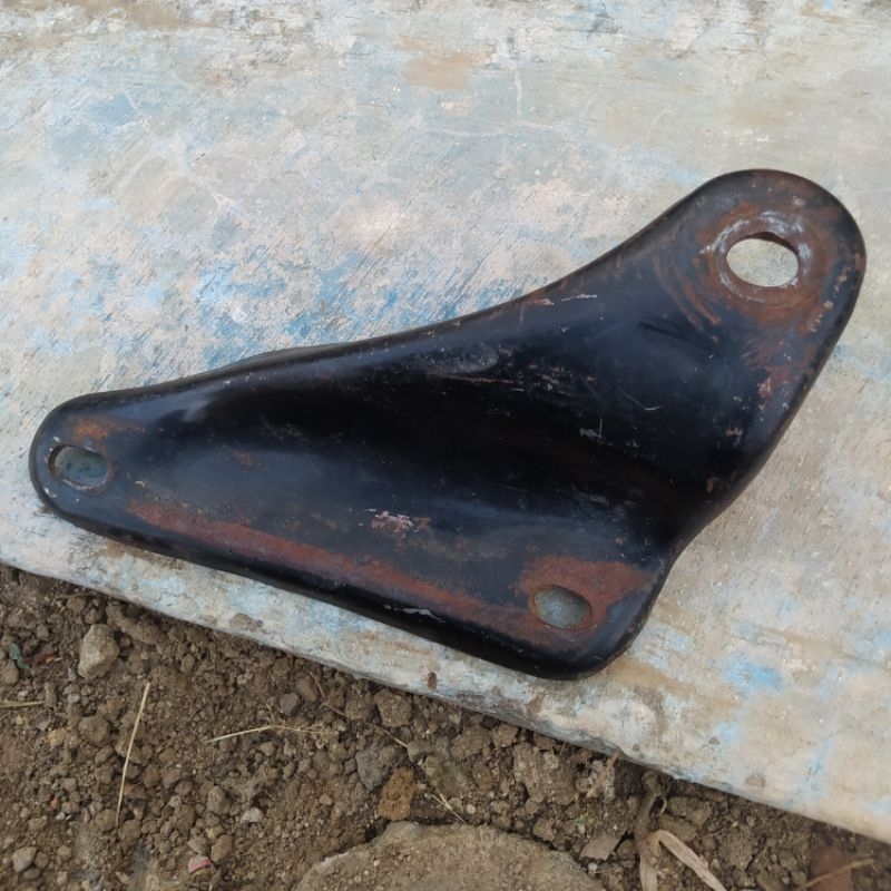 Breket Dudukan Knalpot Astrea C700 800 Astrea Star ori