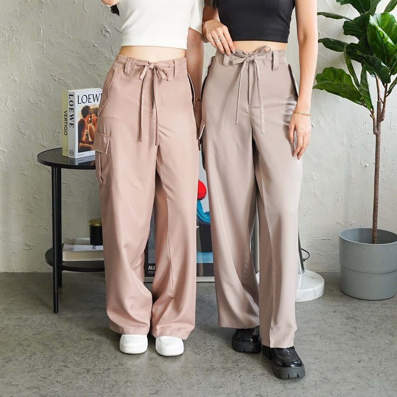 velourse.id CARGO PANTS BAVERLY/ CELANA CARGO/ CELANA CARGO CEWEK/ CELANA WANITA KOREA/ CELANA KEKIN
