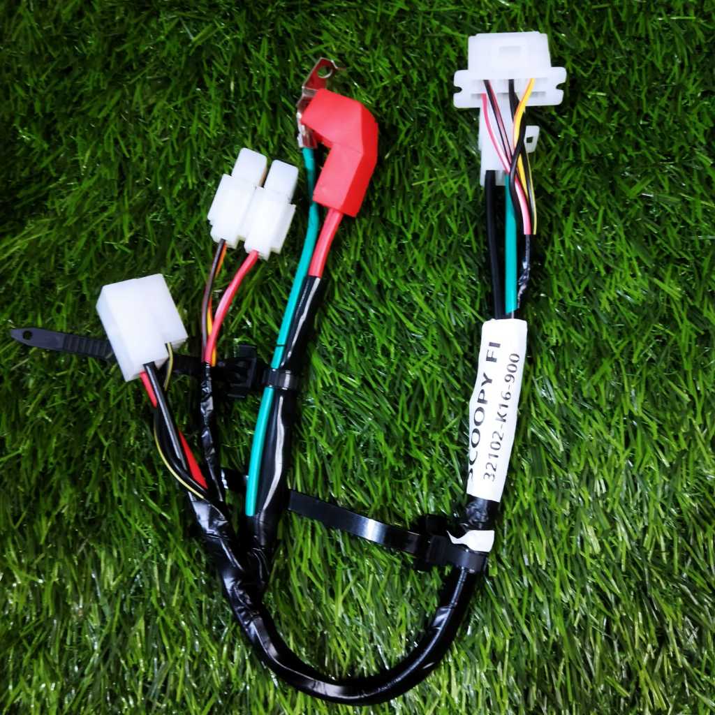 KABEL AKI SCOOPY FI SOCET ACCU SCOOPY ESP/KABEL BODY BAGIAN AKI ACCU SCOOPY FI 2014 IMPORT