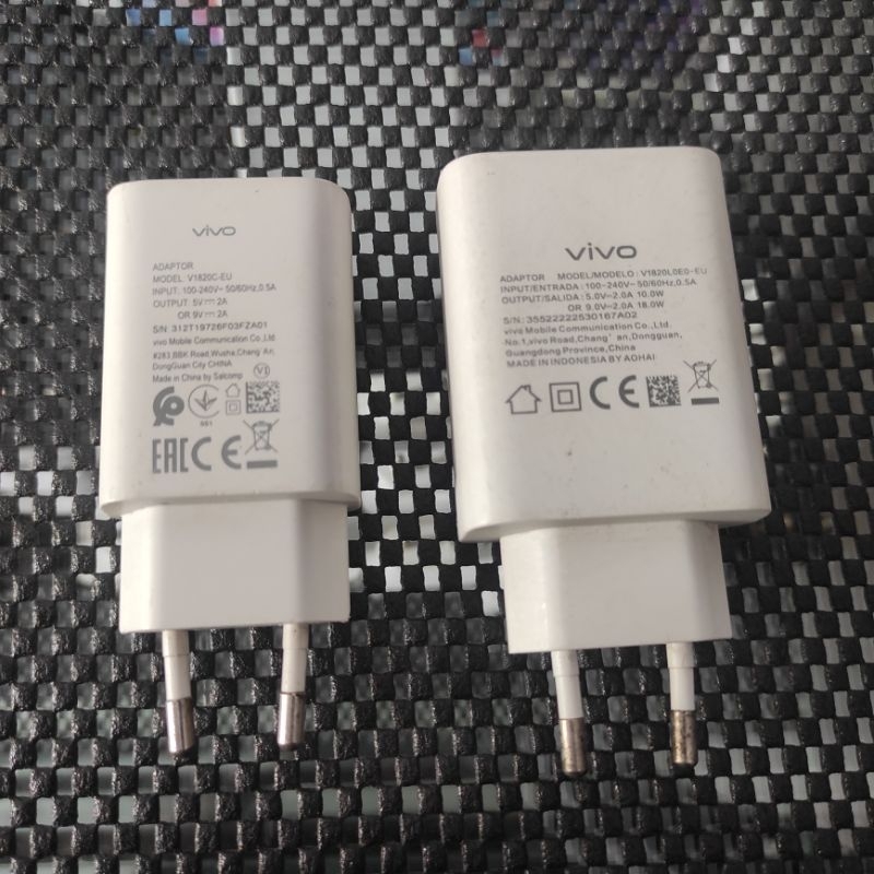 Batok vivo fast charging 18W /  9v 2A ( second original copotan hp)