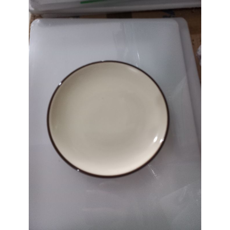 Piring keramik Piring saji Piring snack Piring kue Piring estetik