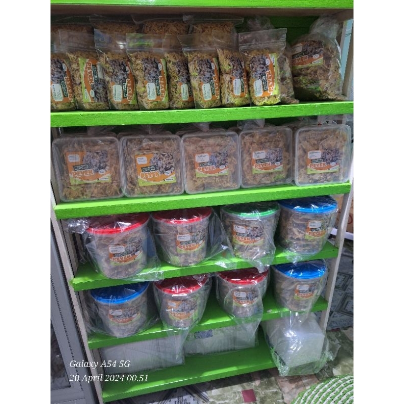 

Kripik Rempeyek Udang papai