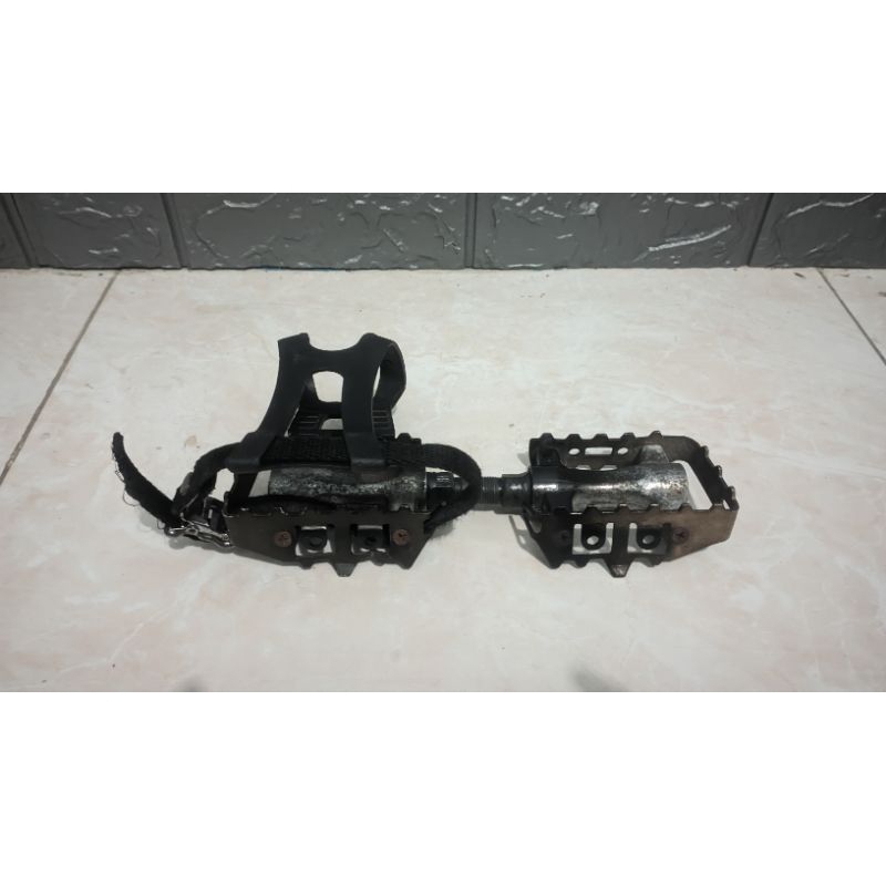 pedal wellgo m248 Alloy inc toeclip