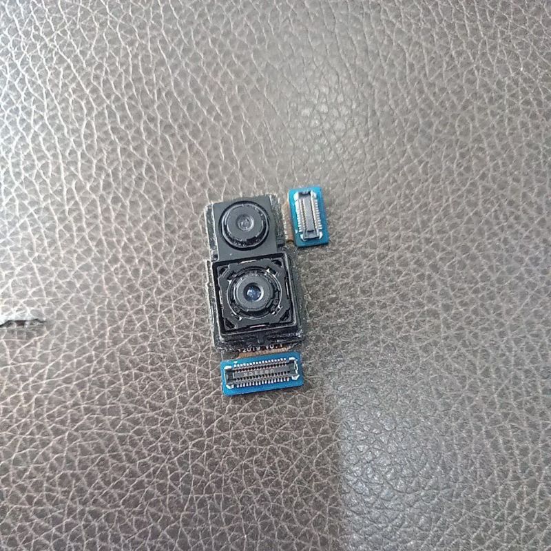 Kamera Belakang Samsung M20