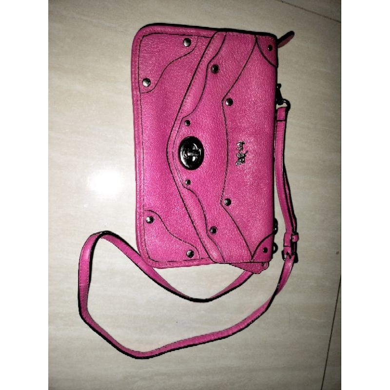 preloved coach sling