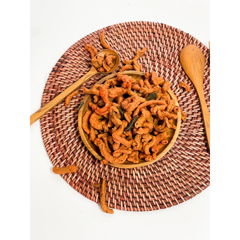 

Keripik Usus Pedas Daun Jeruk