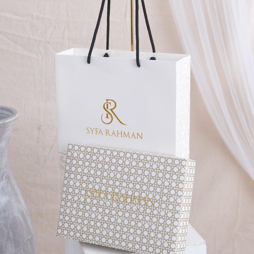 

KP8 Syfa Rahman Paper Bag Hampers Exclusive
