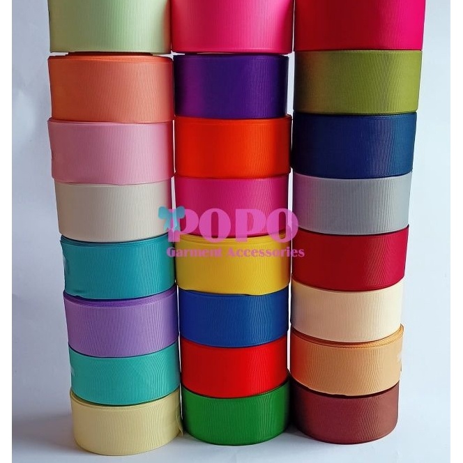 

FG2 pita grossgrain lebar 4cm 112inchi per Roll 18meter
