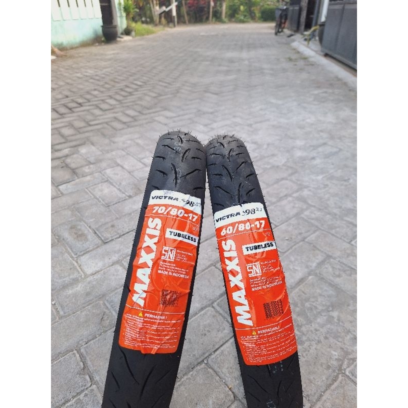 [ PAKET ] Ban 70/80 & 60/80 ring 17 MAXXIS VICTRA Tubles
