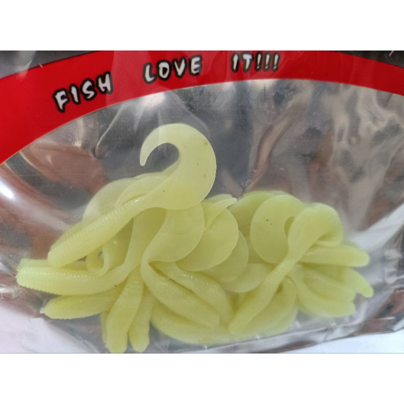 SOFT LURE CURTY TAIL (GID)