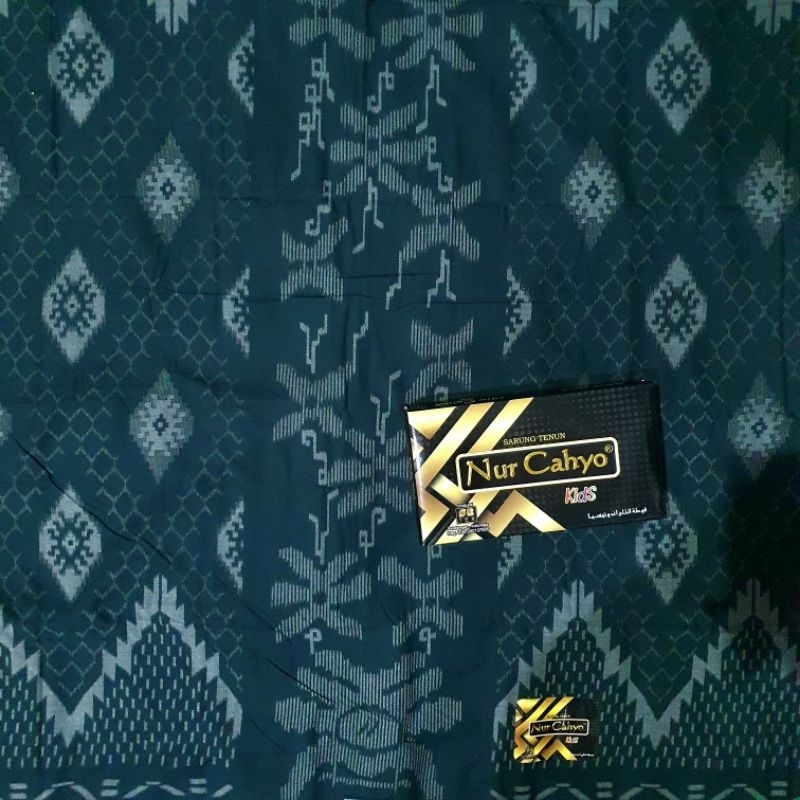 Sarung Anak Nur Cahyo batik