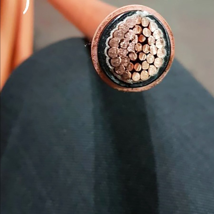 Kabel FRC 1X150MM Fire Resistant cable METAL meteran/roll