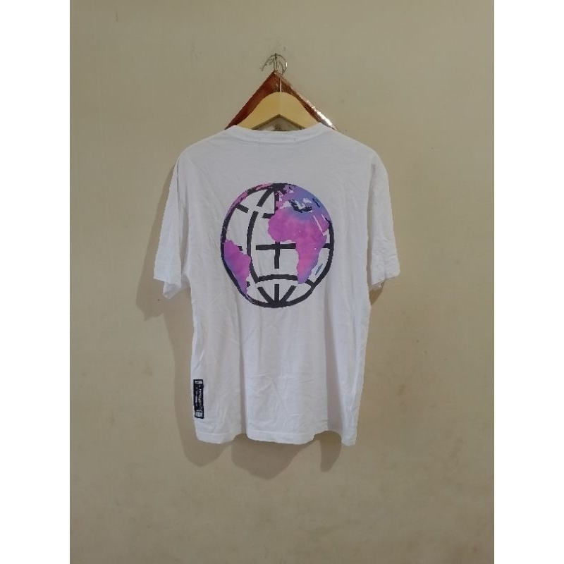 Kaos LMC Globe