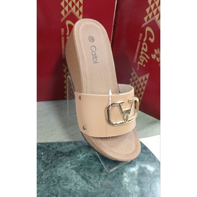 wedges calbi
